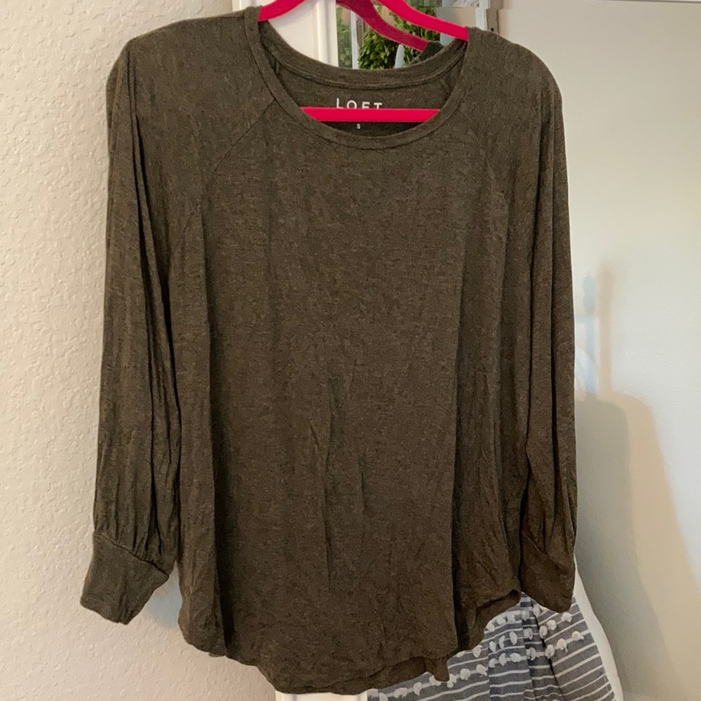 Like New Soft Loft Long Sleeve
